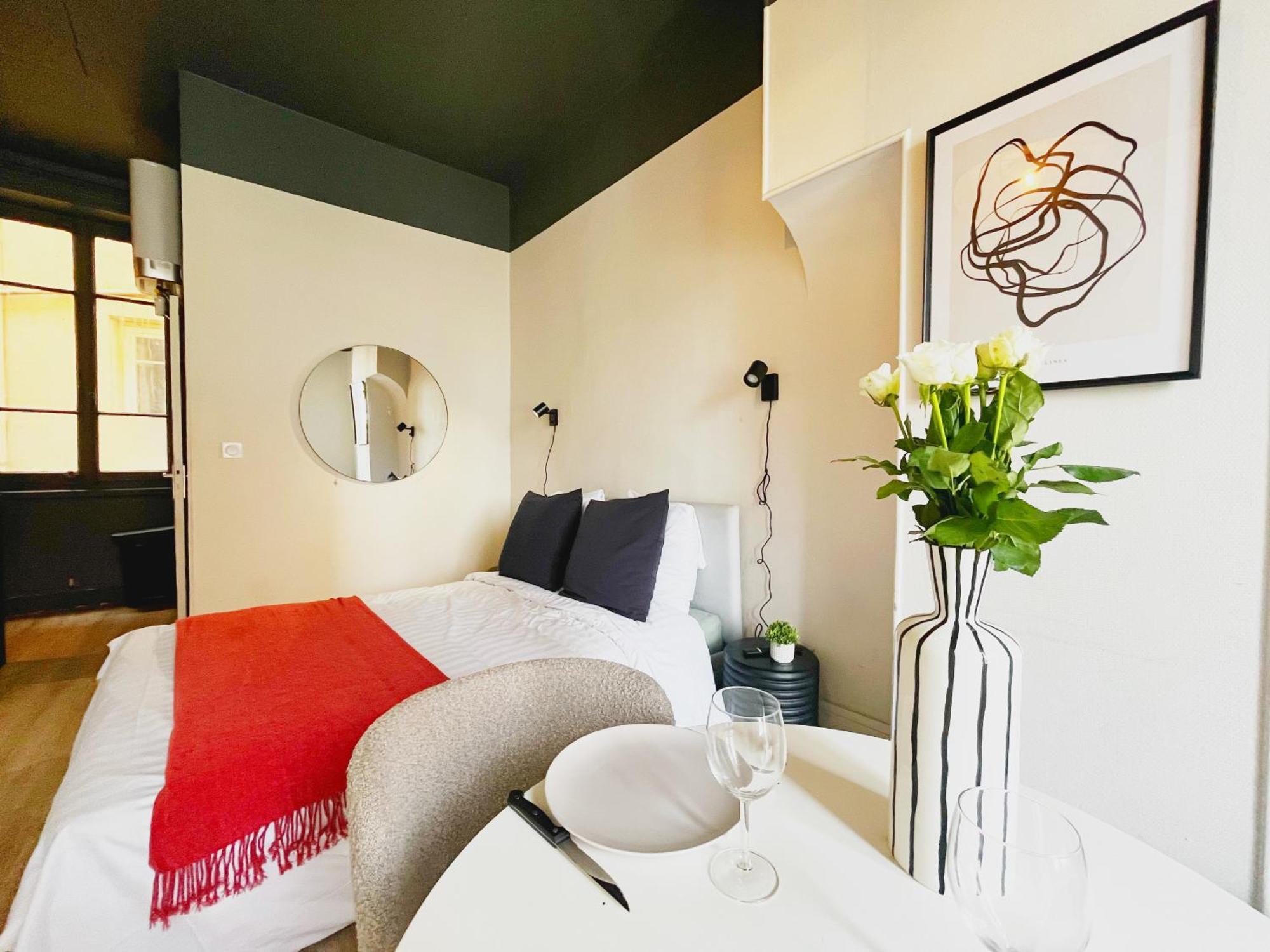 Suite Opium ลียง ภายนอก รูปภาพ